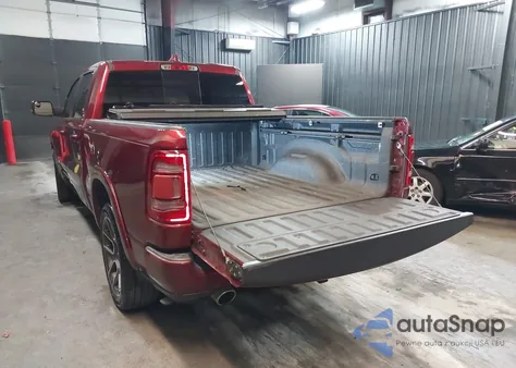 2019 Ram 1500 Laramie 4X4 6'4 Box из США, поврежденный, VIN 1C6SRFRTXKN774137